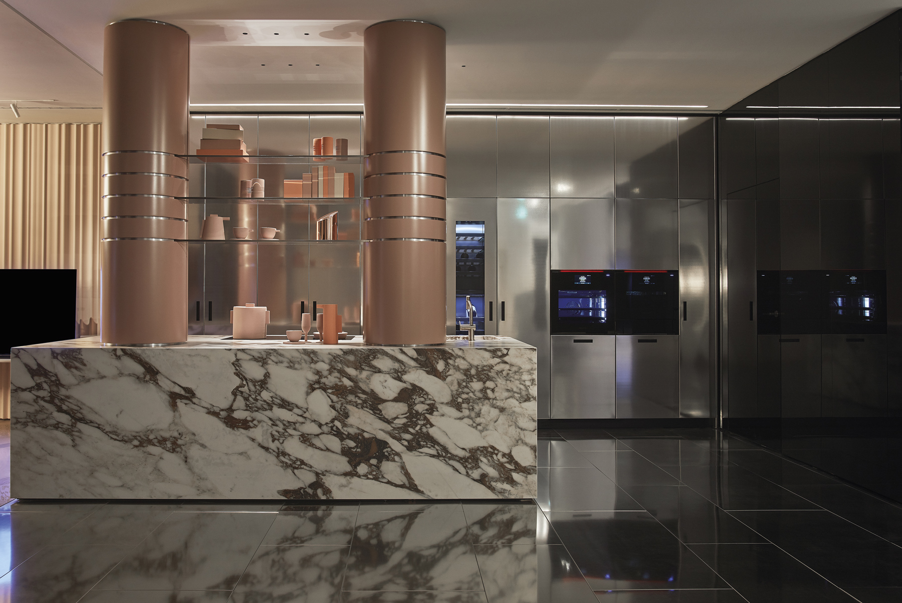 BATTAGLIA PROTAGONIST FOR SIGNATURE KITCHEN SUITE 3